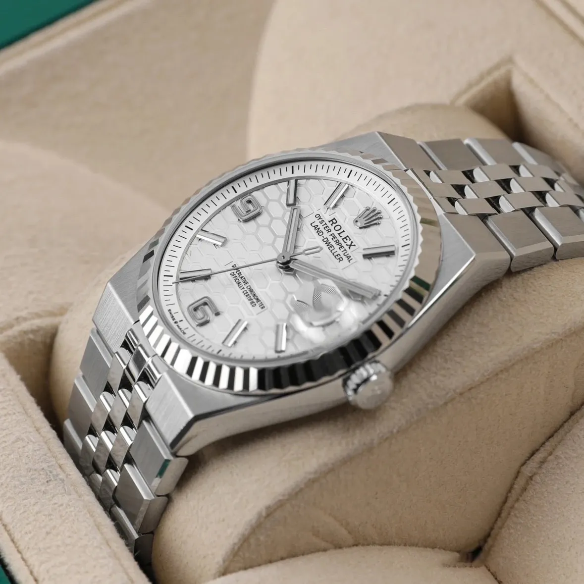 Land-Dweller 40 mm 127334 – Luxus Uhr aus Oystersteel & Weißgold